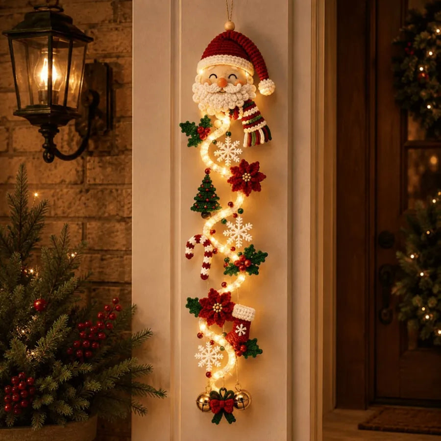 Glowing Christmas Door Hanger – 6 Festive Designs